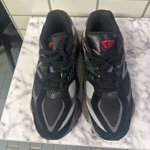 New Balance 9060 Black Caslerock